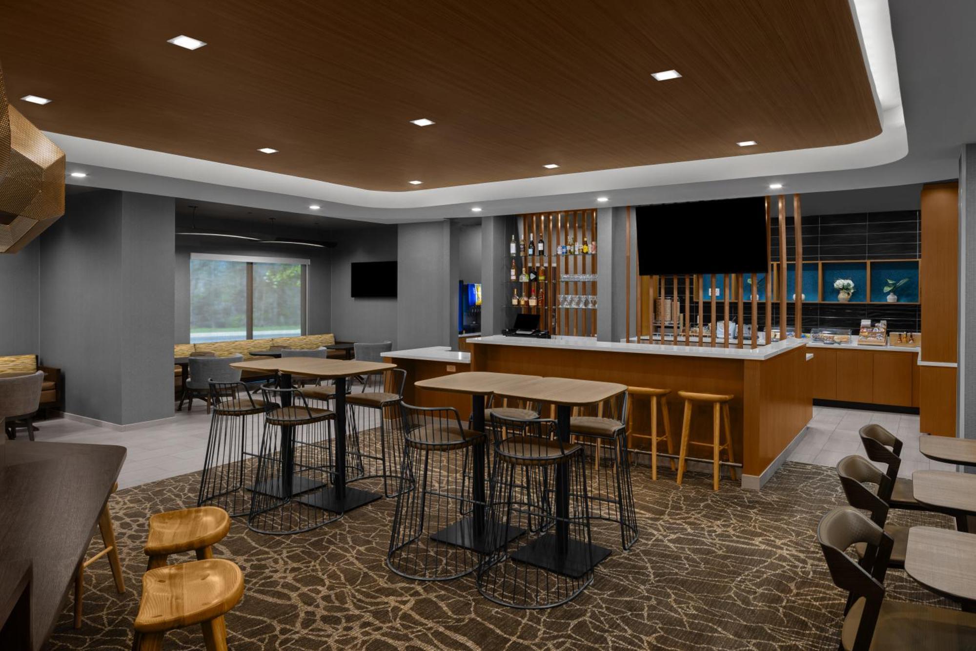 Springhill Suites By Marriott Grand Rapids Airport Southeast Cascade Exterior foto