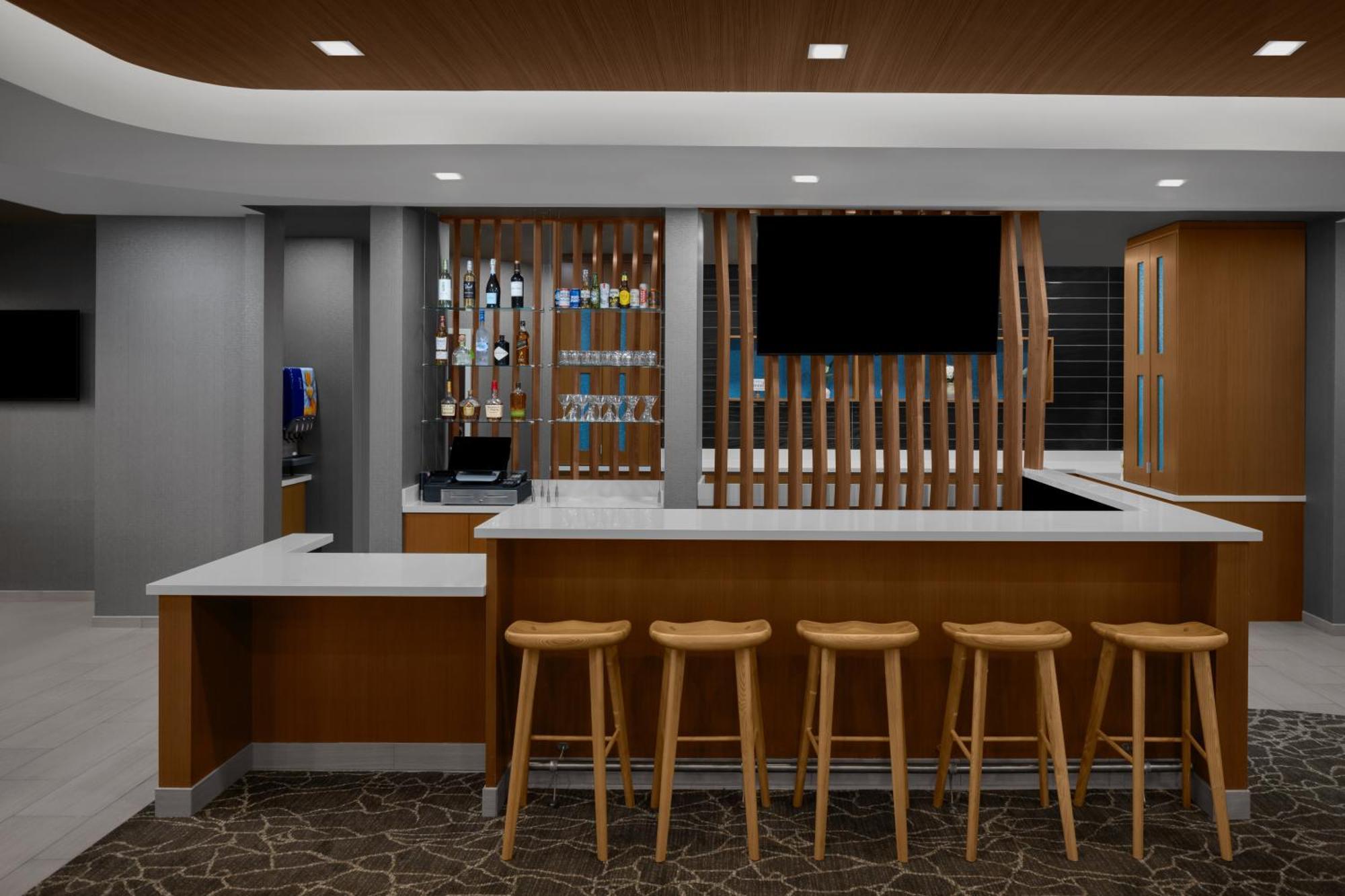 Springhill Suites By Marriott Grand Rapids Airport Southeast Cascade Exterior foto